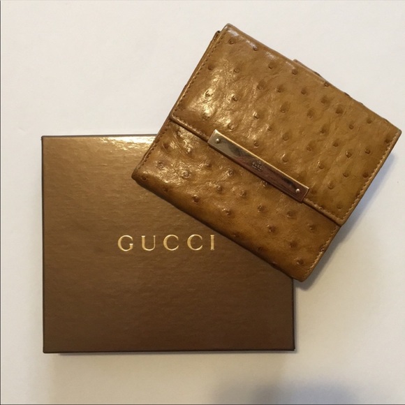 gucci ostrich wallet